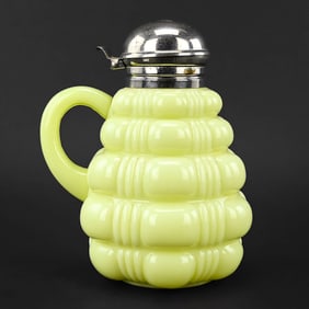 Creased Bale Opaque Glass Syrup