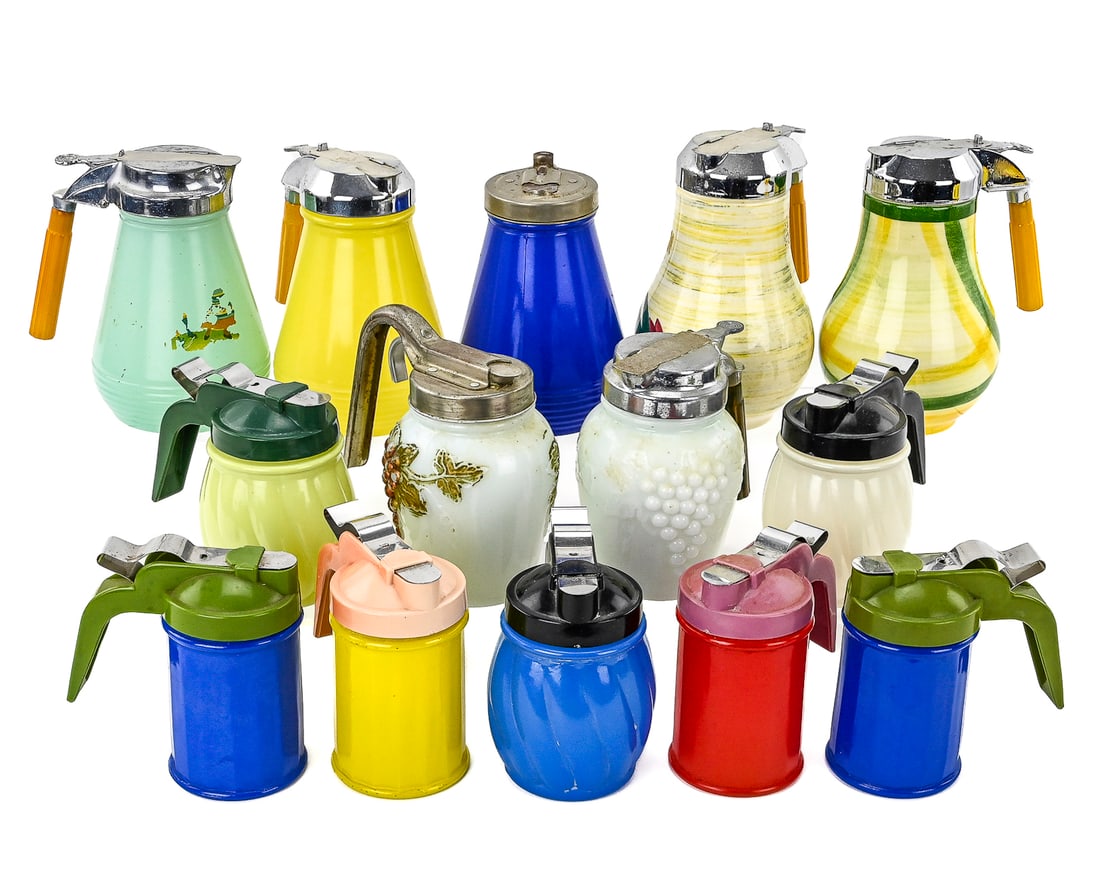 14 Push-Button Lid Syrup Pitchers (1 of 14)