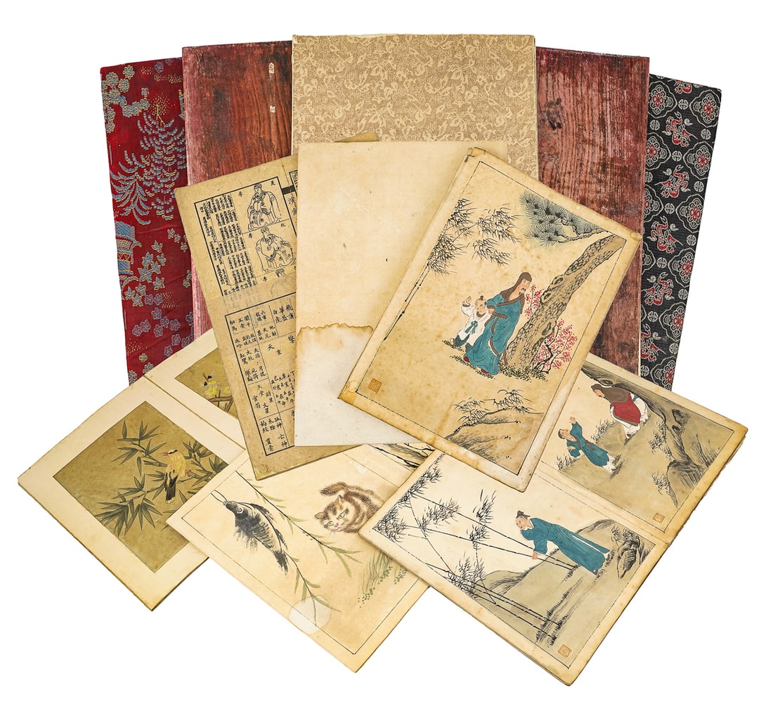 Early 20th c Chinese Illustrated Books (1 of 10)