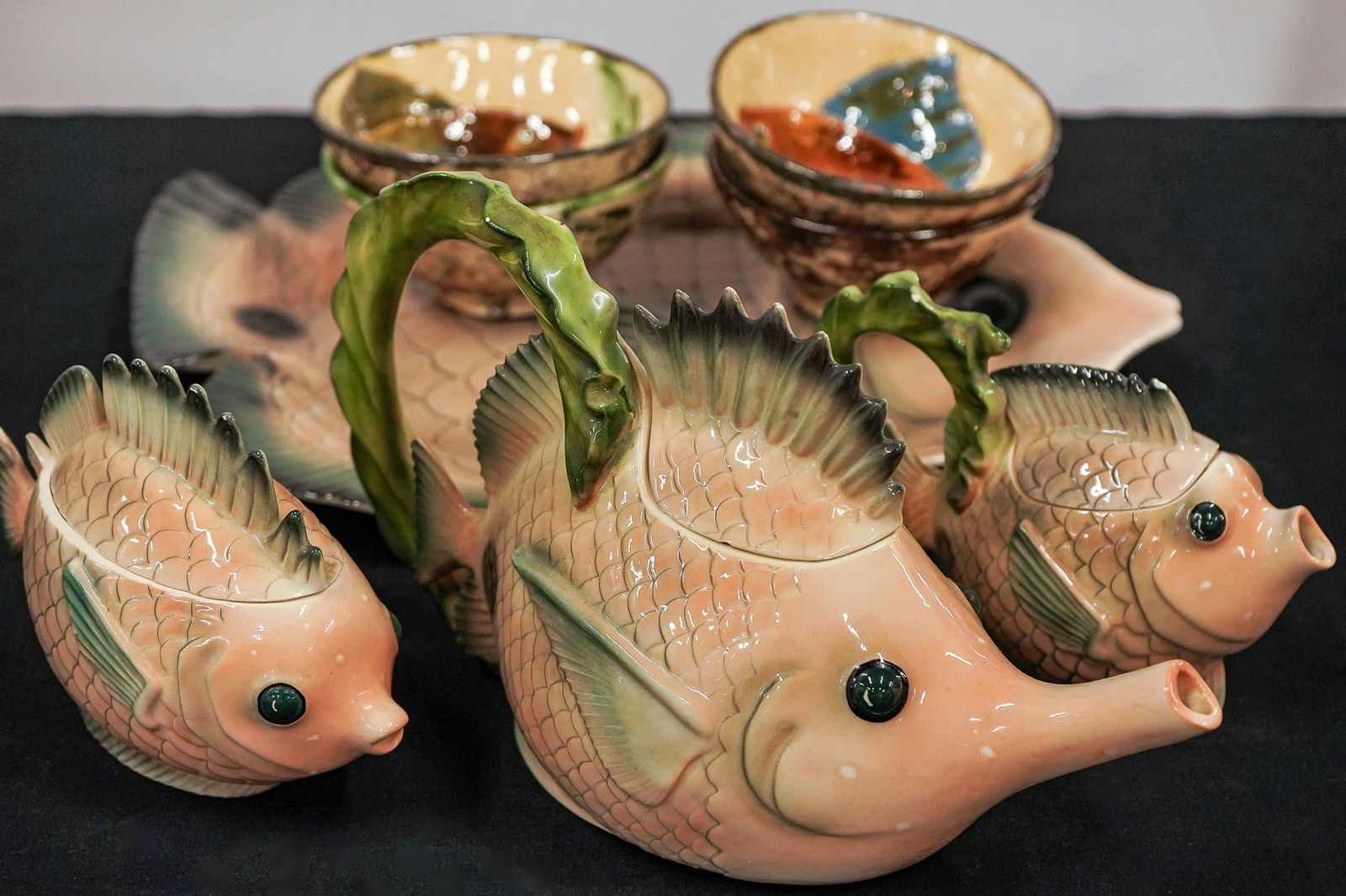 Kitschy Ceramic Tropical Fish Tea Set (1 of 4)