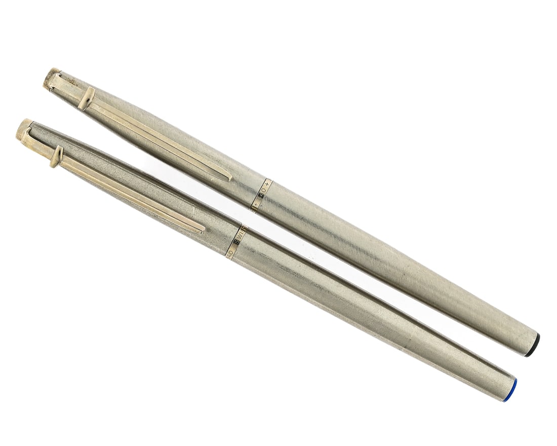 2 Caran D'Ache 840 Pens: 2 Caran D'Ache 840 Swiss ballpoint pens. 5" long.