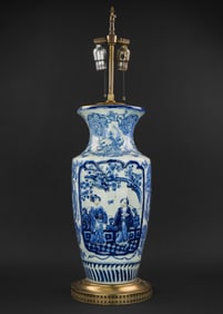 Chinese Blue & White Porcelain Vase/Lamp