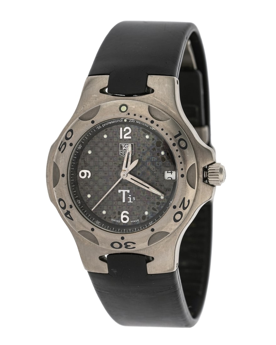 TAG HEUER Stainless Steel Quartz Gentleman's K: TAG HEUER - a stainless steel quartz gentleman's Kirium Ti5 wrist watch, the grey carbon effect dial with hourly markers and quarterly Arabic numerals, date aperture positioned to three o'clock, unidi