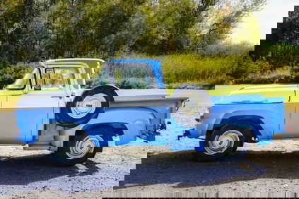 1958 Ford F-100 Flareside Pickup
