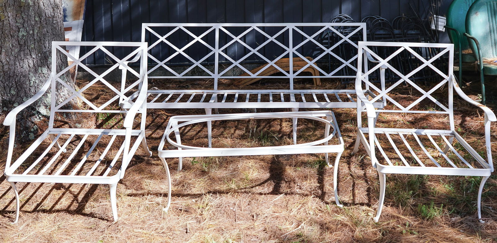 4 Piece Brown & Jordan Patio Set (1 of 5)