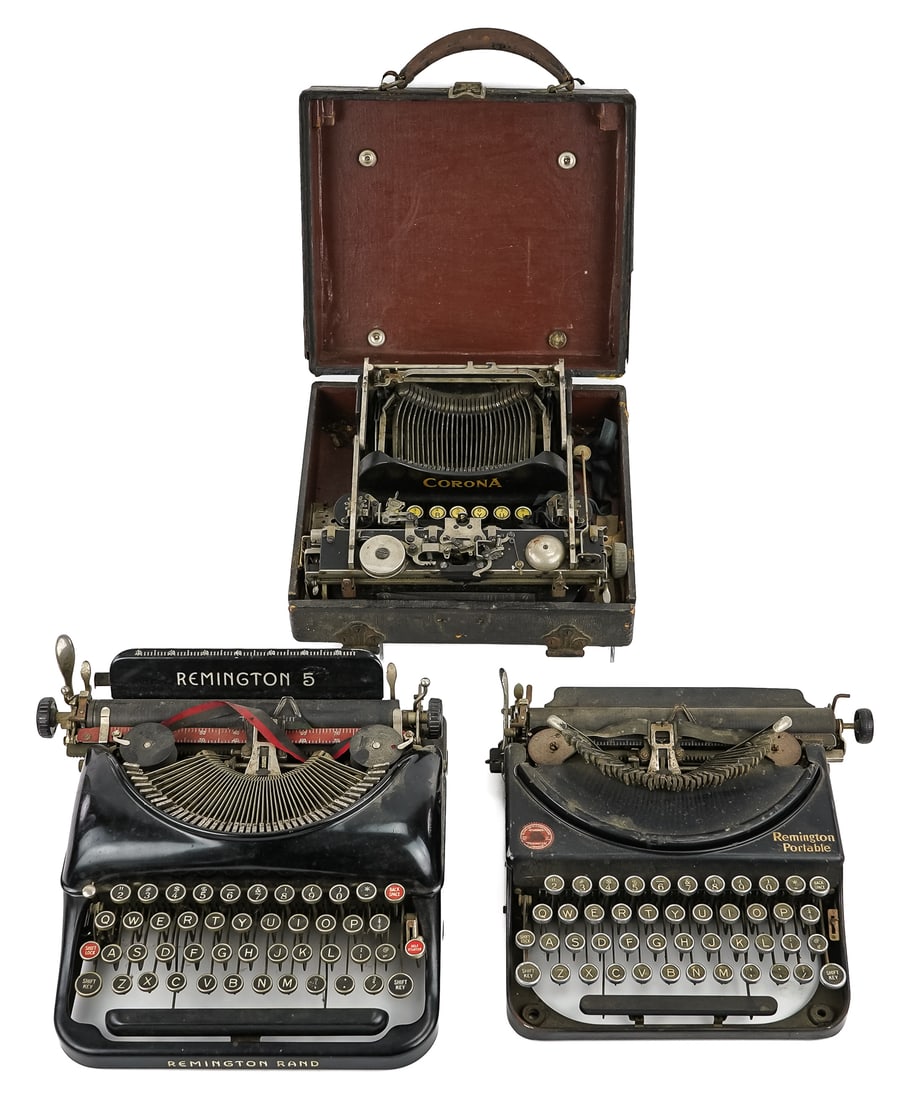 3 Portable Vintage Typewriters: 3 Vintage typewriters including Remington 5, Remington Portable, and a cased Corona.