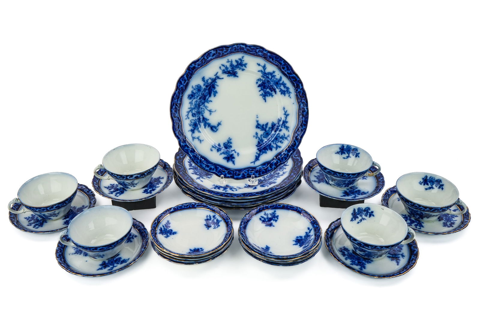 26 pcs. Stanley Touraine Flow Blue Dinnerware (1 of 7)