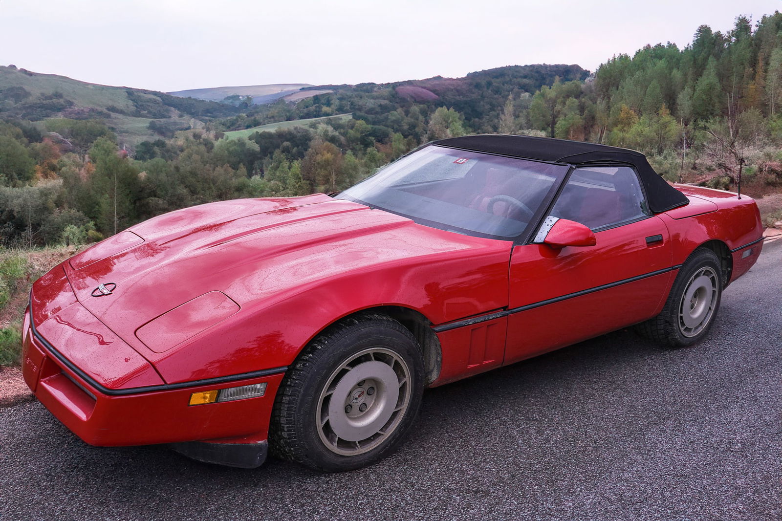 1986 Chevrolet Corvette convertible (1 of 13)