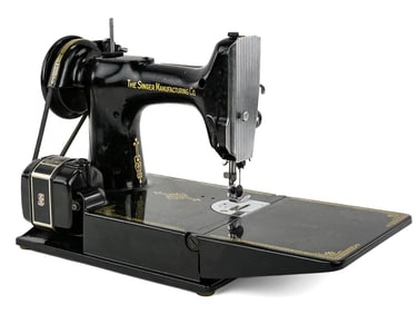 Singer 221 Featherweight w/ 308 Utility Table