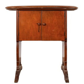 Singer Model 68 Early American Sewing Cabinet