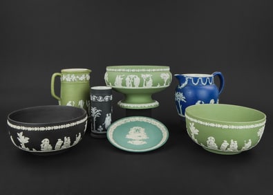 7 pcs. Wedgwood Jasperware Pottery