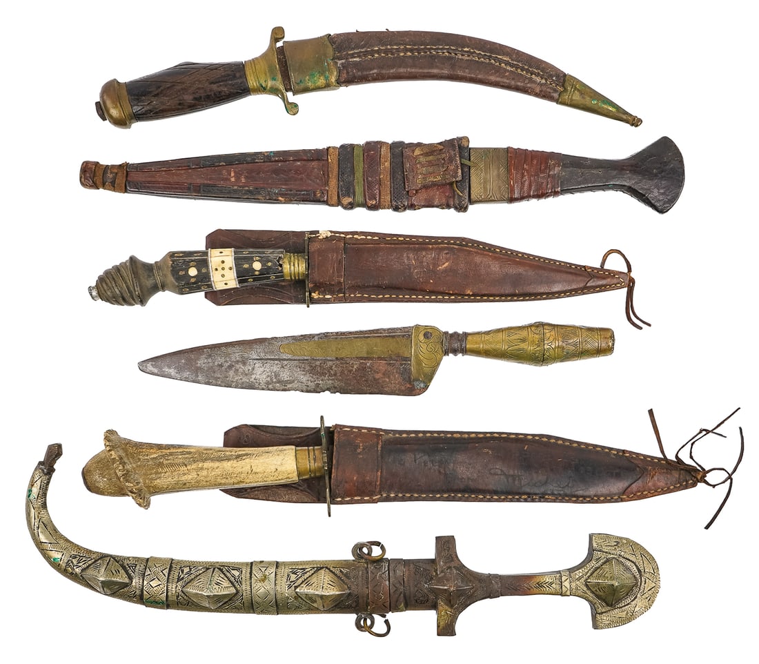Phillipino, North African Fighting Knives (1 of 15)