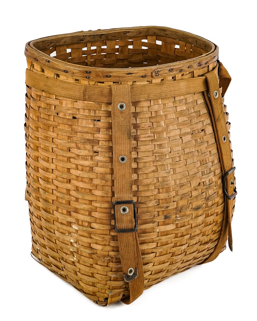 Vintage LL Bean Pack Basket: Vintage LL Bean Freeport Maine signed split ash pack basket. Original canvas, buckles, & shoulder pads. Overall very good condition with original label. 18" h, 16" w.
