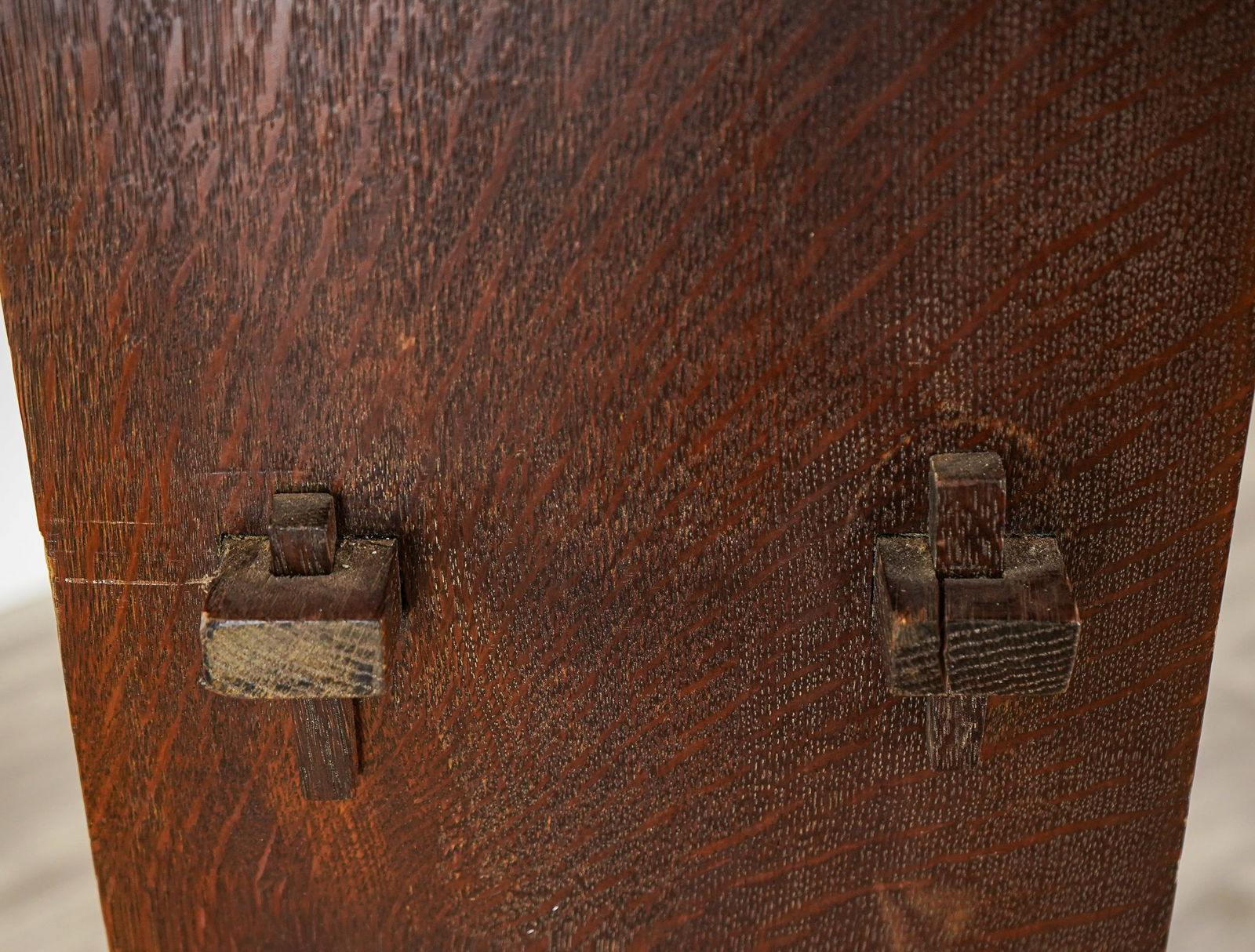 Stickley style Oak open bookcase - 4