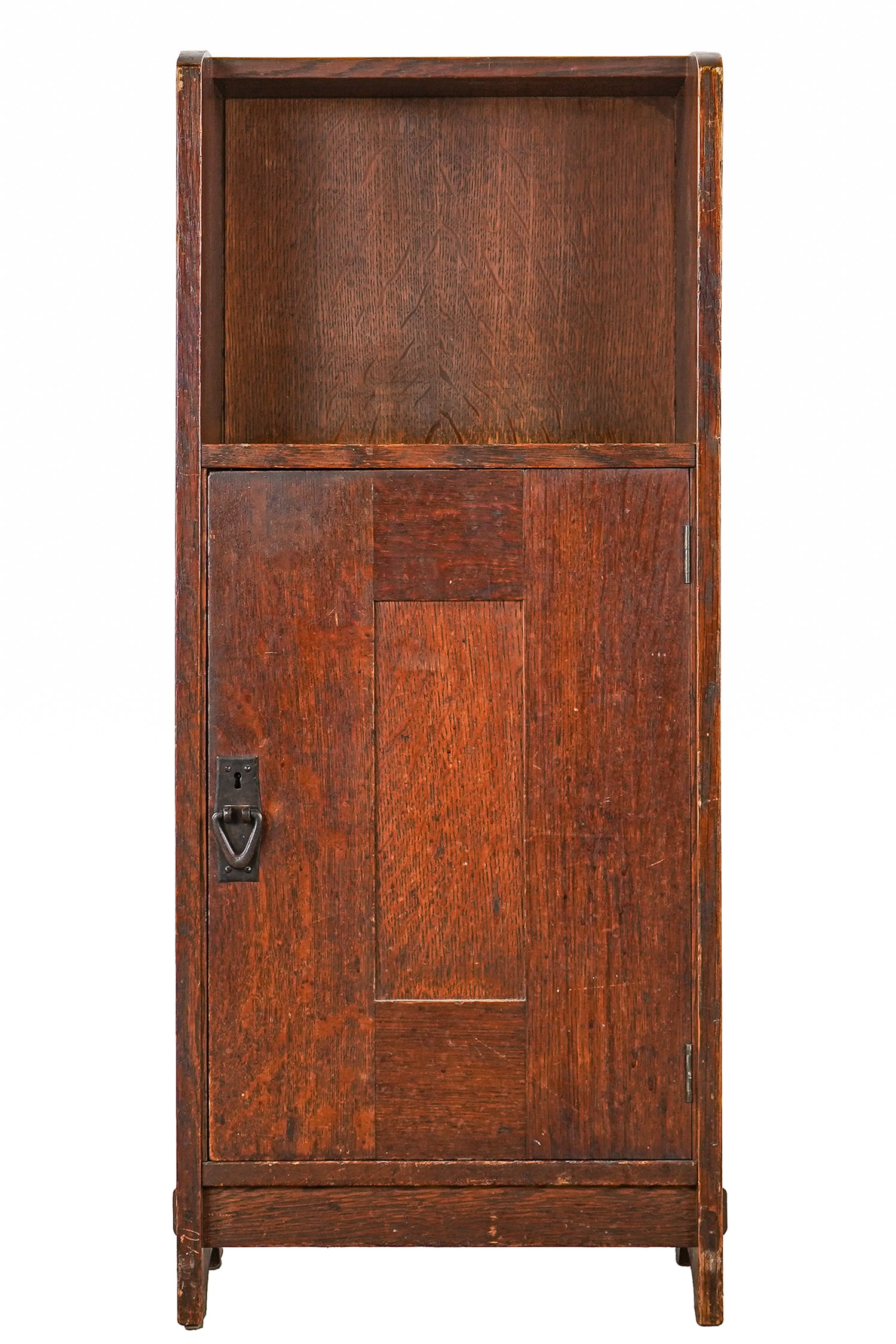 1901-1905 Gustav Stickley No. 93 Music Cabinet (1 of 10)