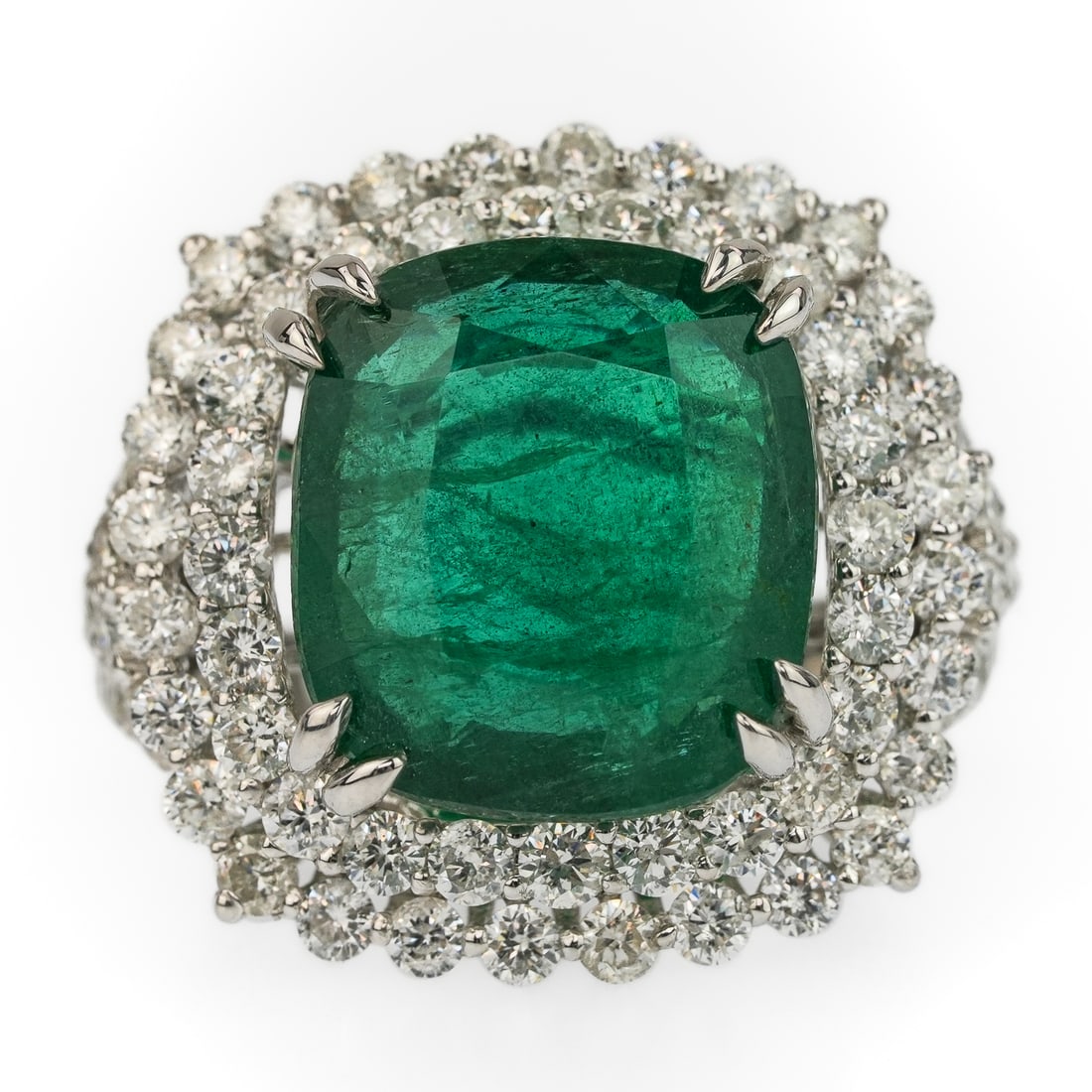 Fine 7.8 CT Emerald & Diamond Ring - 2