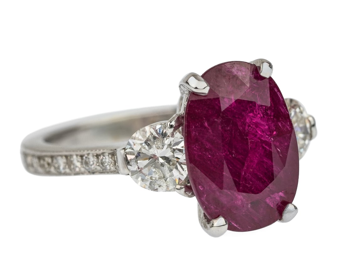 4 CT Natural Ruby & Diamond Ring (1 of 7)