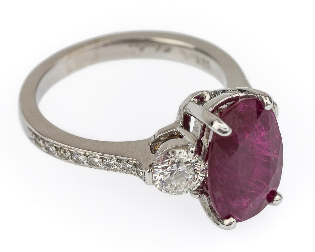 4 CT Natural Ruby & Diamond Ring - 3