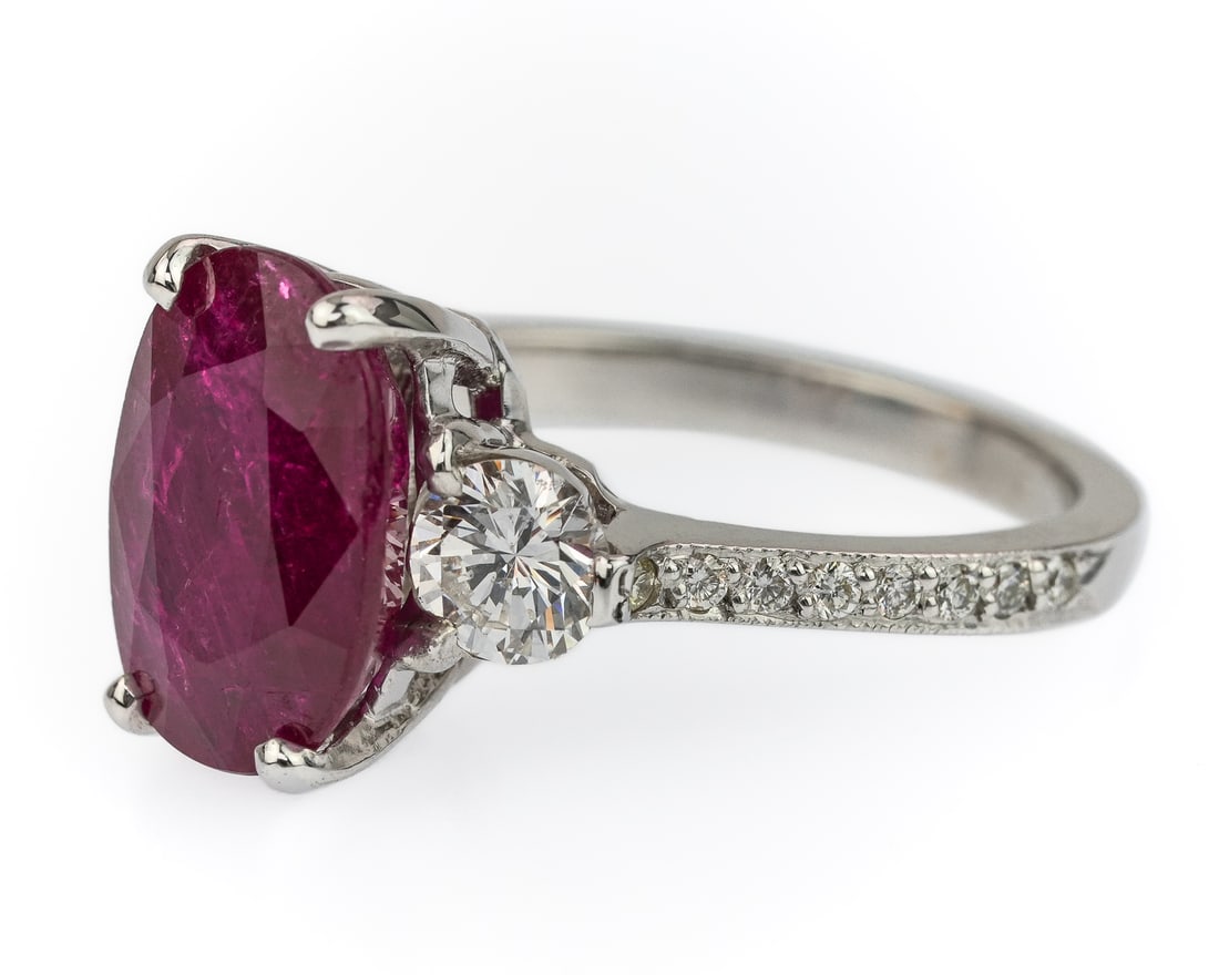 4 CT Natural Ruby & Diamond Ring - 4