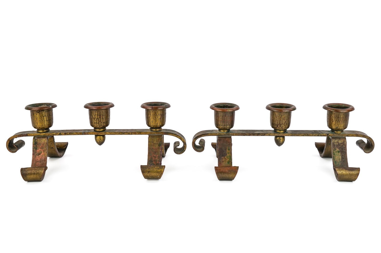 Roycroft Straight 3 Low Candelabra: Pair of ca 1920 Roycroft "straight three" low candelabra, East Aurora, NY, hand hammered, late Roycroft orb, brass finish, lengths 6 1/2"