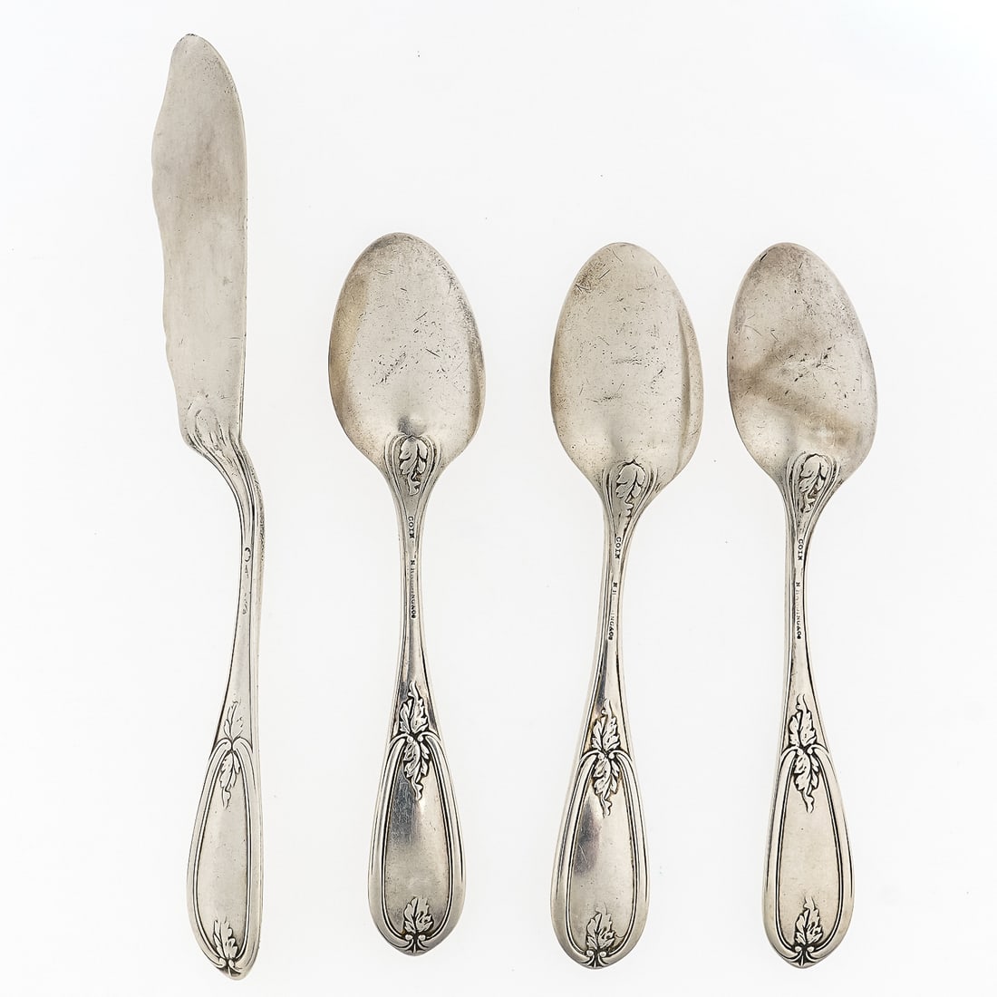 7 pcs. Mid 19th c. Coin Silver "Olive" Flatware - 6