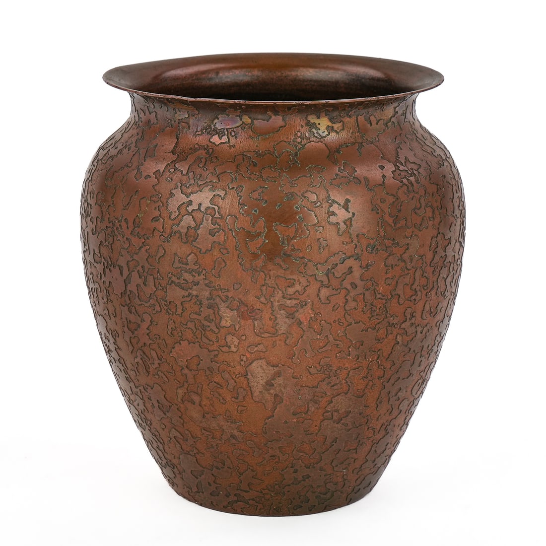 Roycroft Acid Etched Copper Vase: Roycroft Arts & Crafts acid etched hand-hammered copper vase, East Aurora, NY, late Roycroft orb, acid etched copper finish, ht 5 1/4"