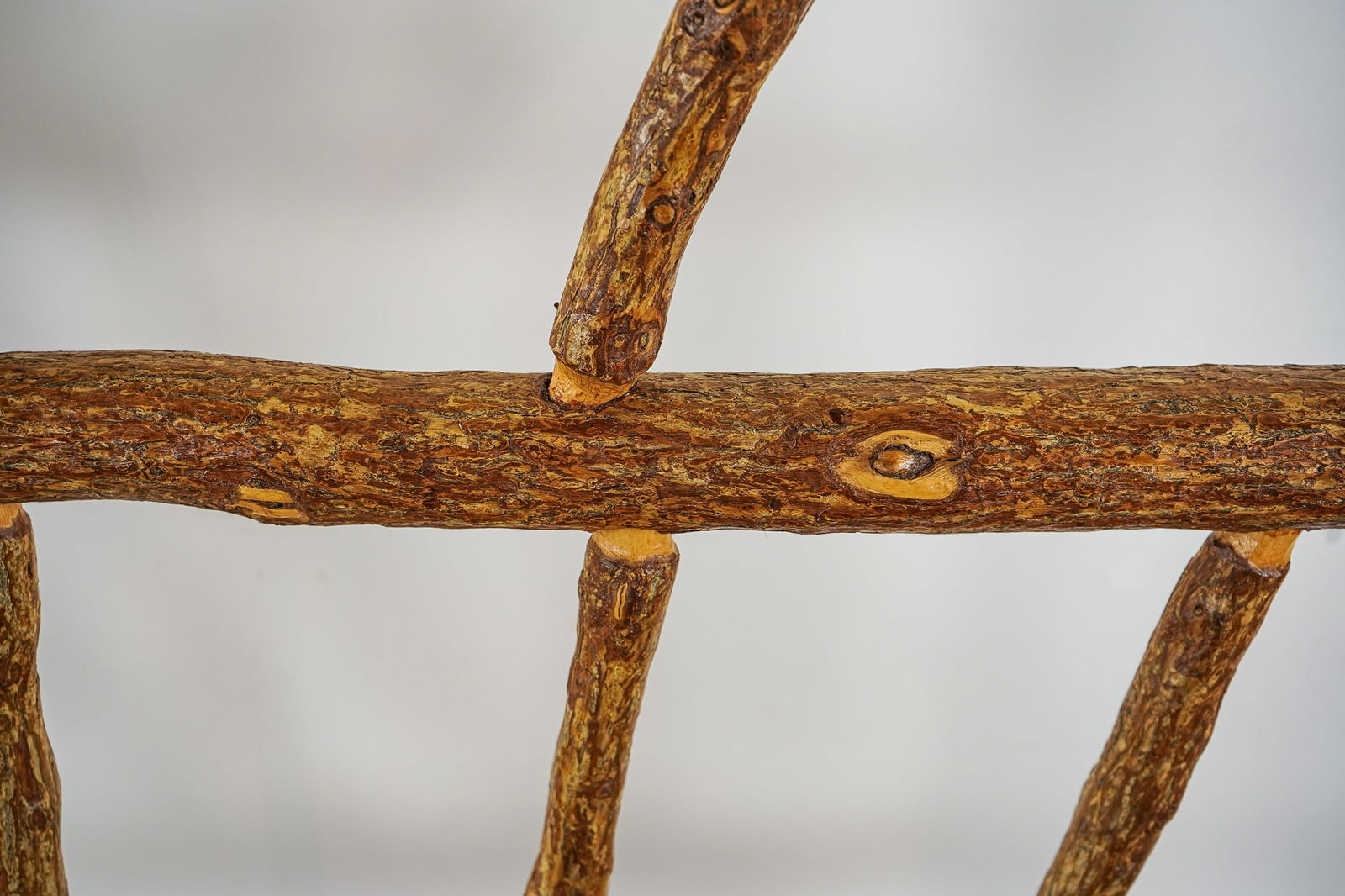 Adirondack Queen Size Bed - 8