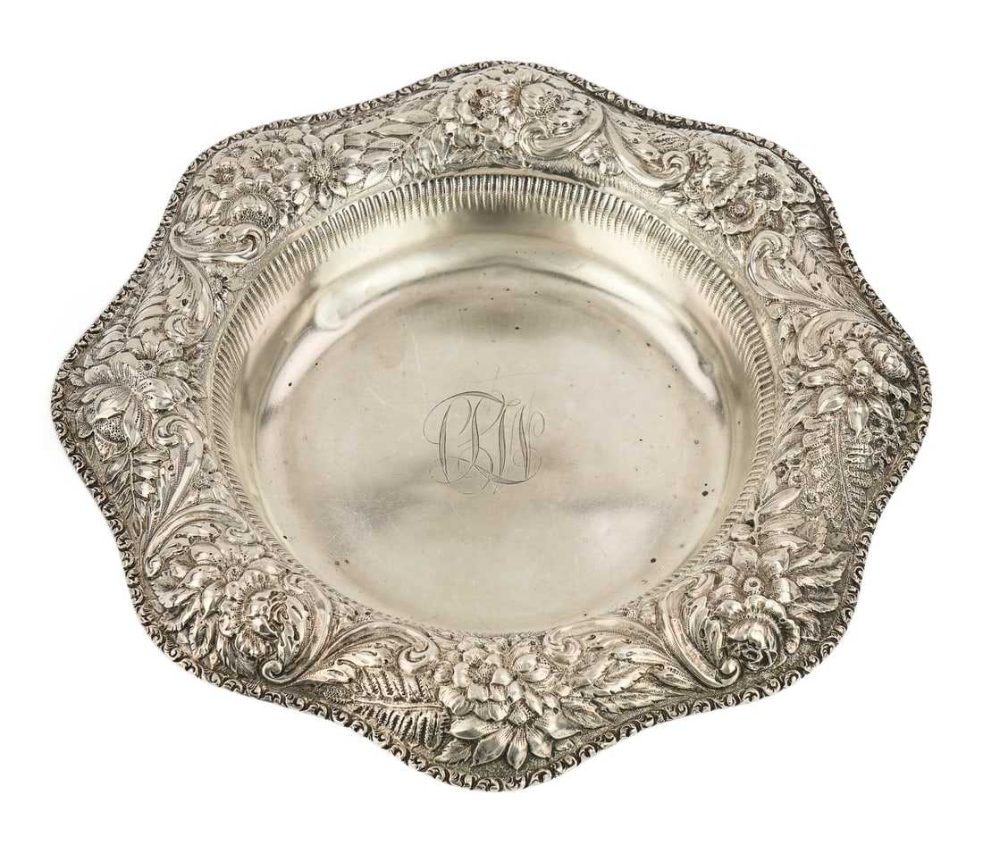 Victorian Floral Repousse Sterling Serving Bowl: Late Victorian sterling silver floral repousse serving bowl with scalloped edge 8" dia. 7.1 ozt.