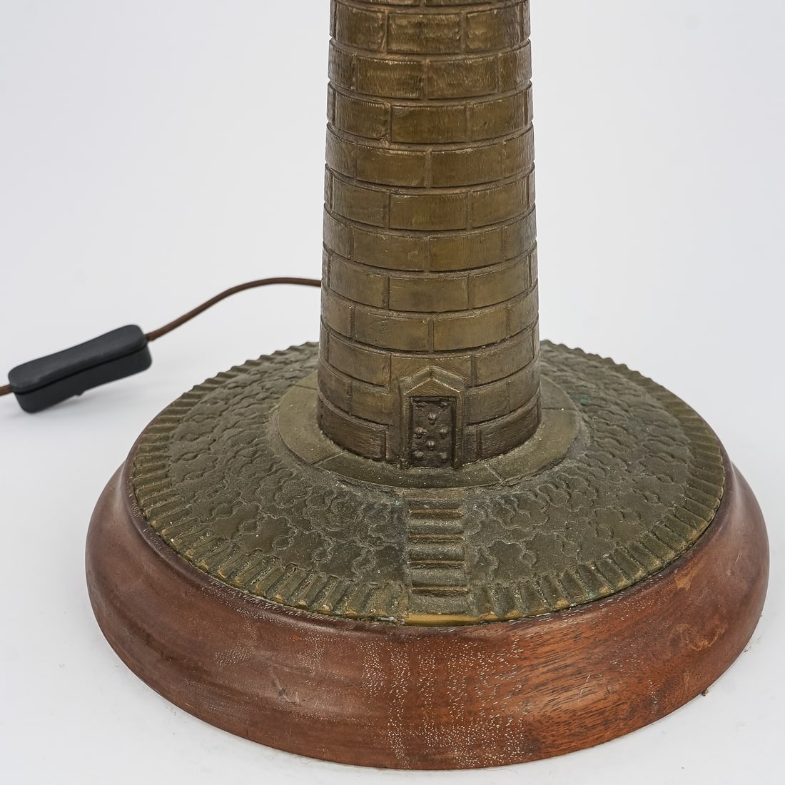 Bronze Lighthouse Lamp - 3