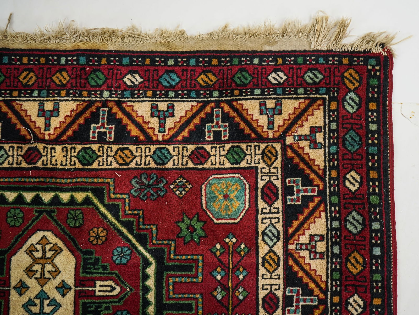 Indo Pakistani Area Rug - 3