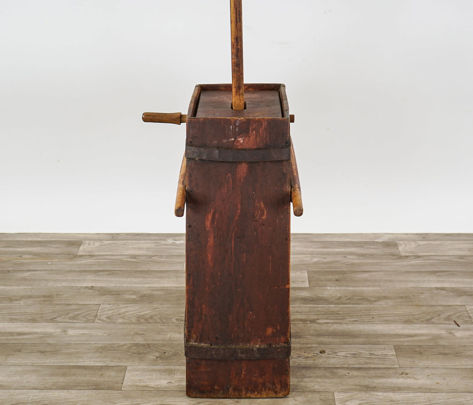 19th c Swing paddle churn - 4