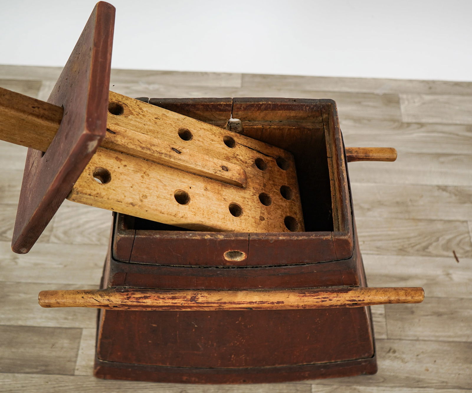 19th c Swing paddle churn - 7