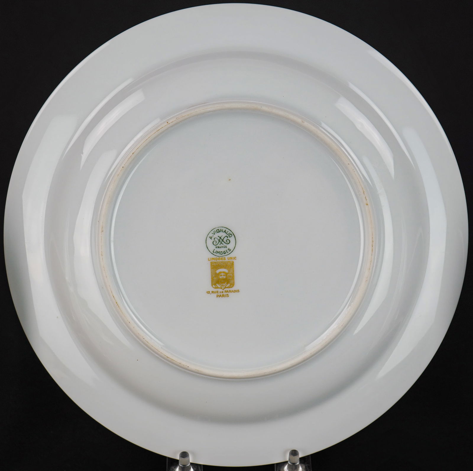 140 pcs. Vignaud Limoges Porcelain Dinnerware - 3