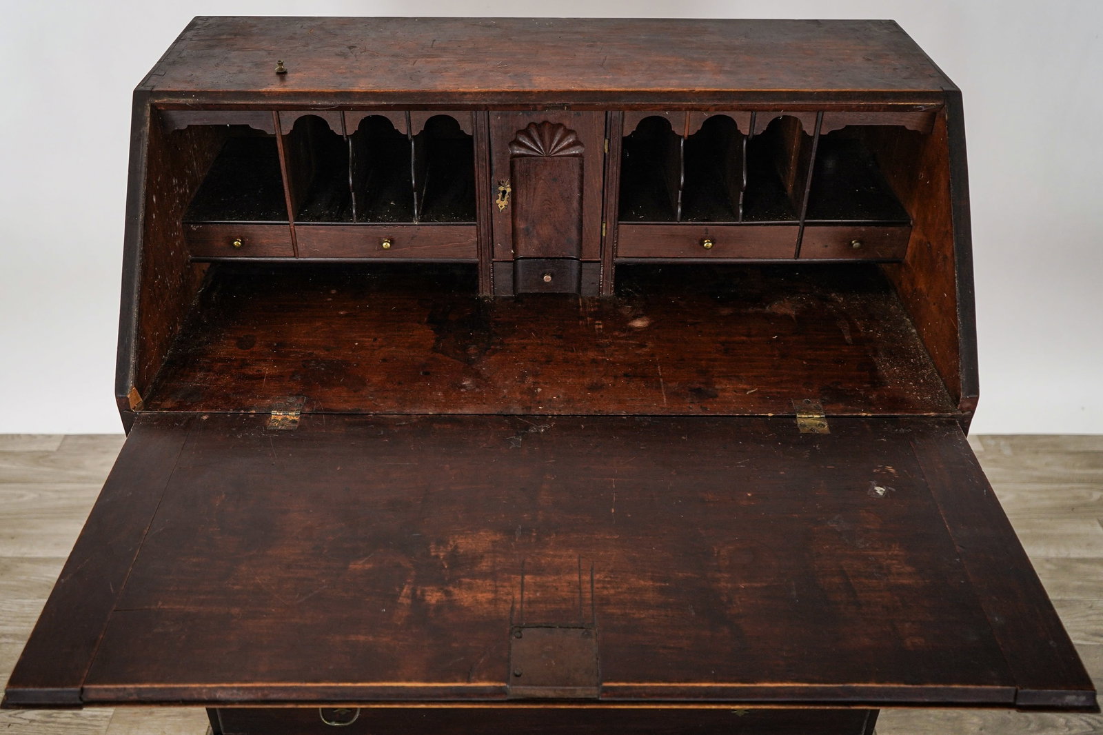 18th c Chippendale Desk - 5
