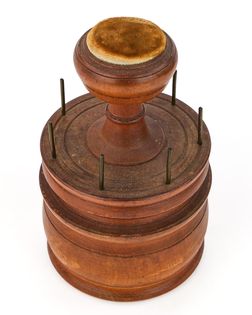 Brown/Pease Treenware - 3