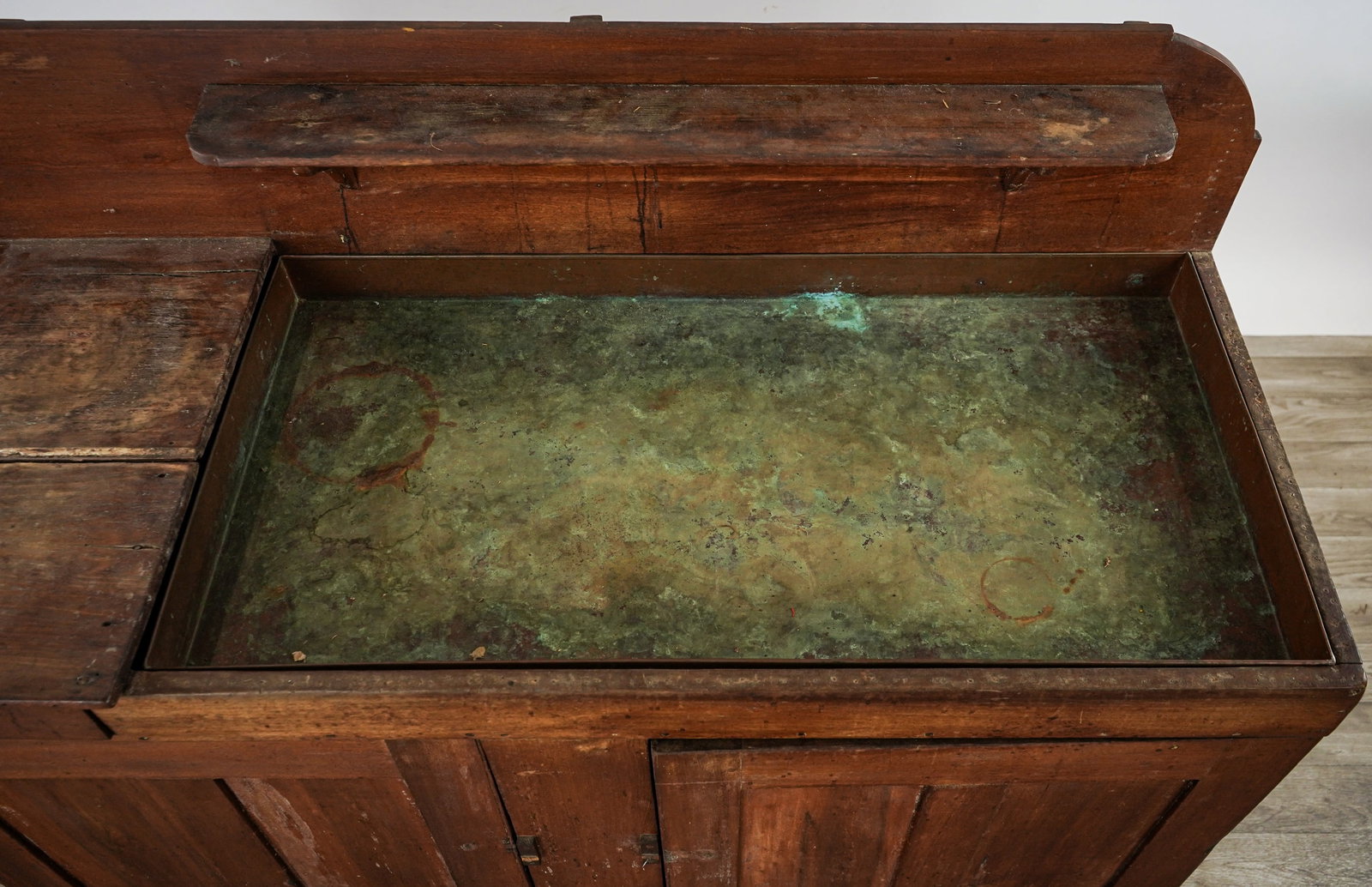 19th c pine Dry Sink - 4