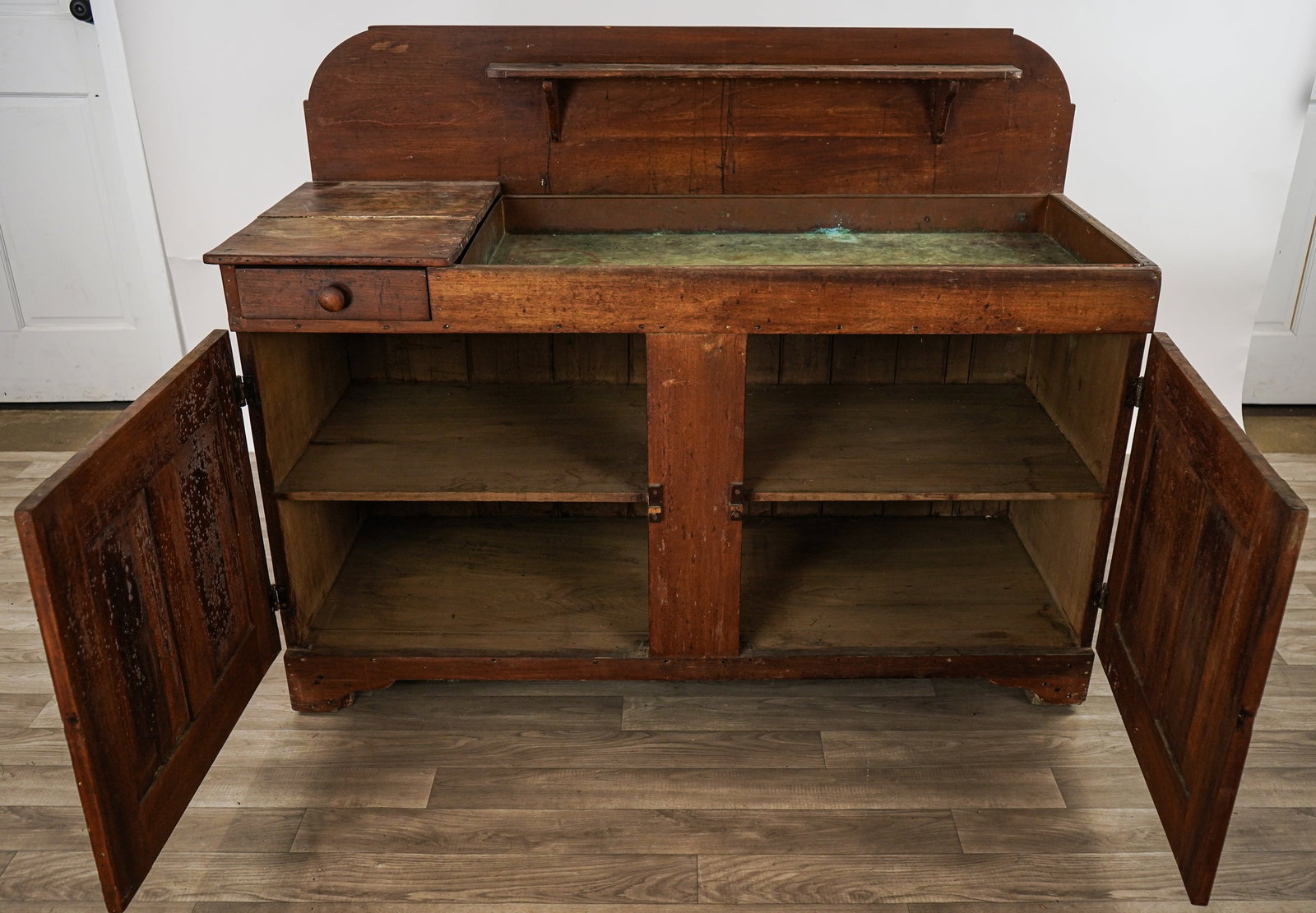 19th c pine Dry Sink - 5