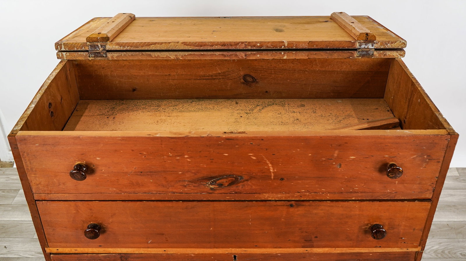 19th c Pine Blanket Box - 4