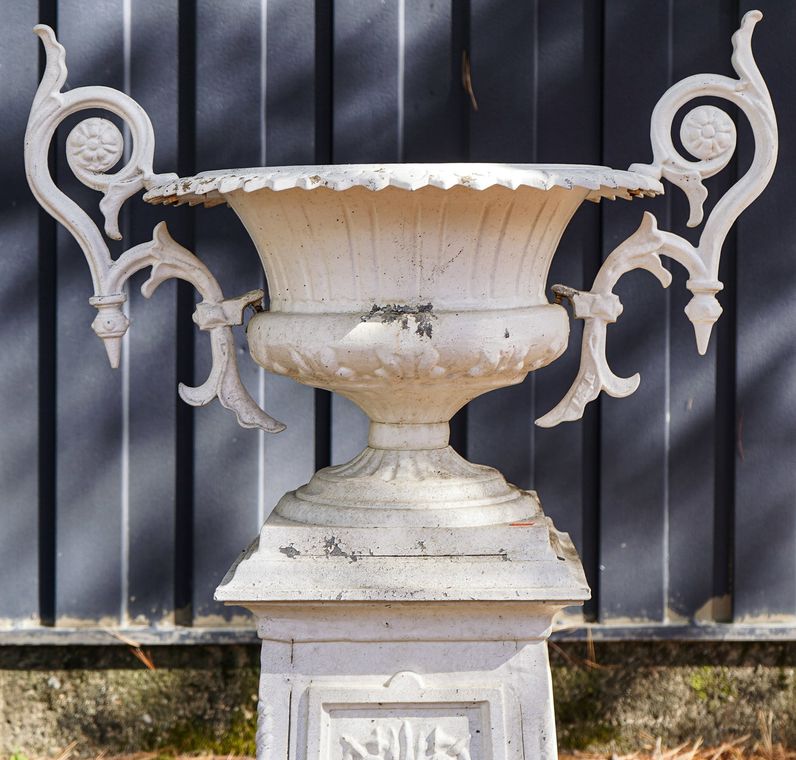 Victorian Garden Urn - 2