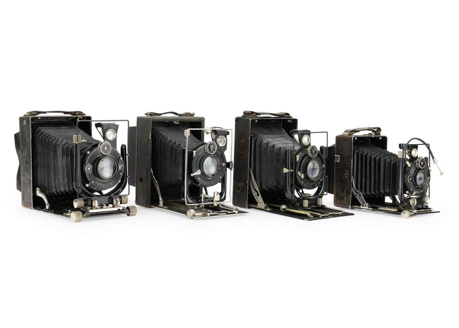 4 Folding Box Bellows Cameras - 4
