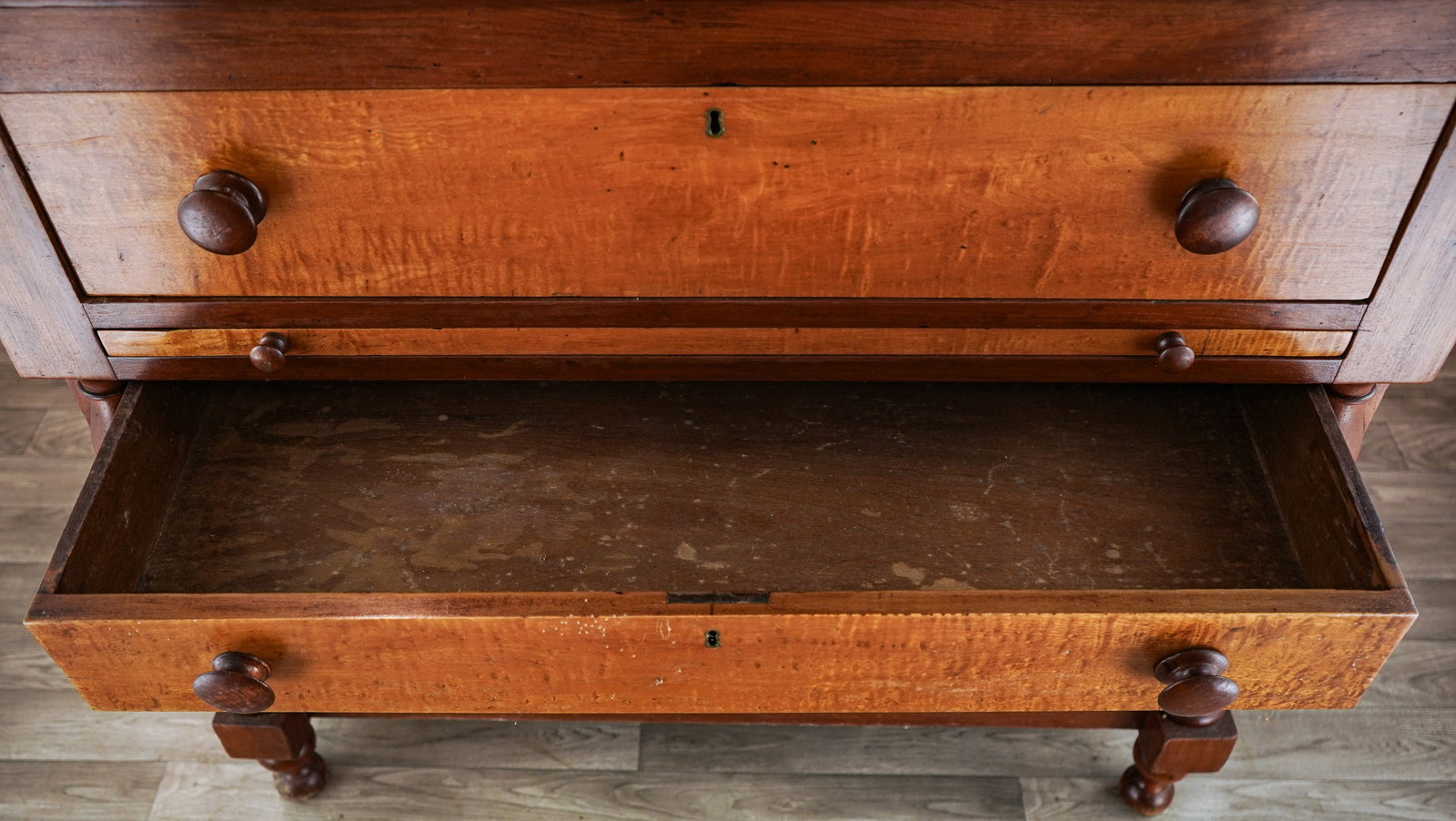 Sheraton Empire Transitional Chest - 4
