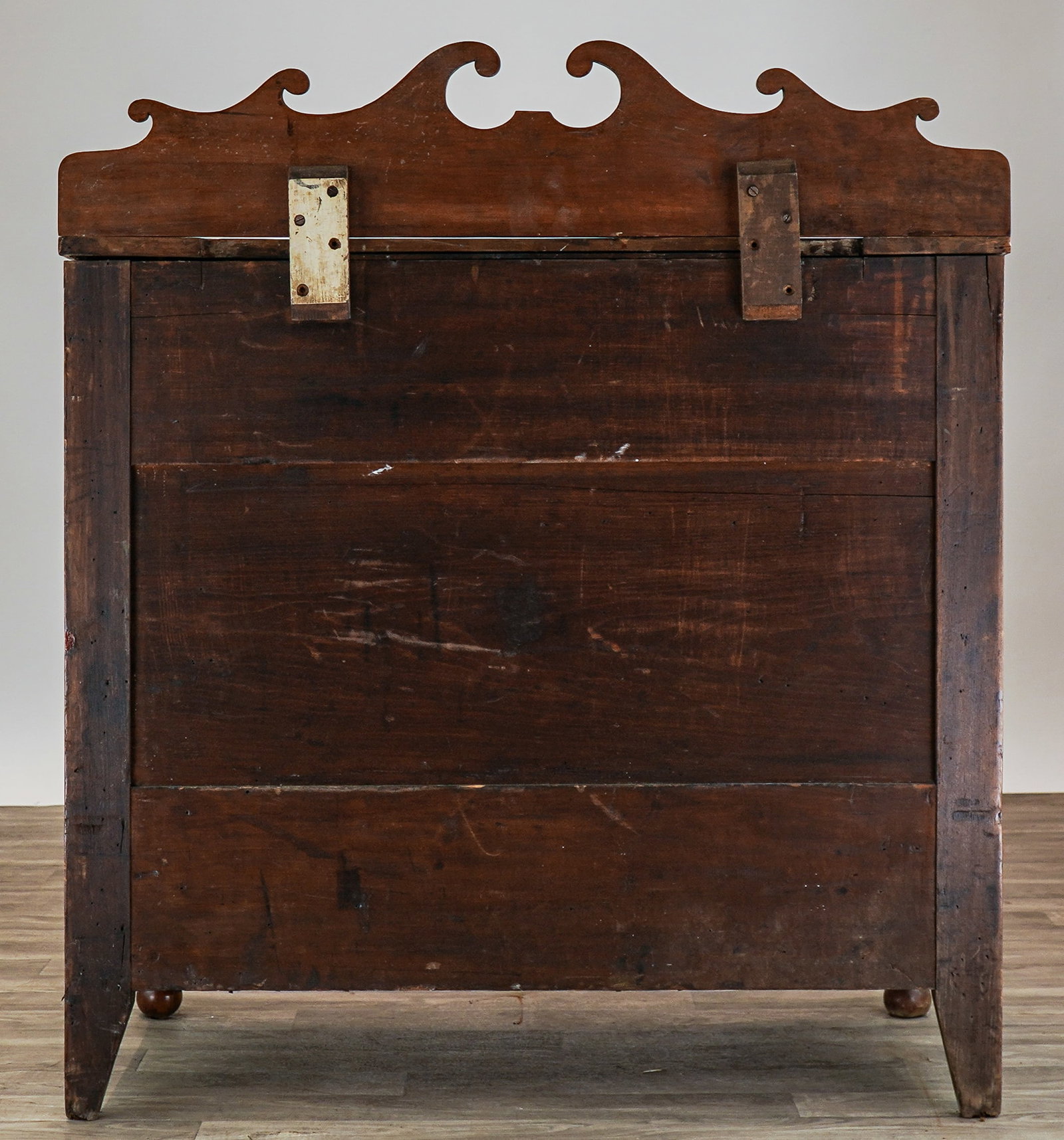 Sheraton Empire Transitional Chest - 7