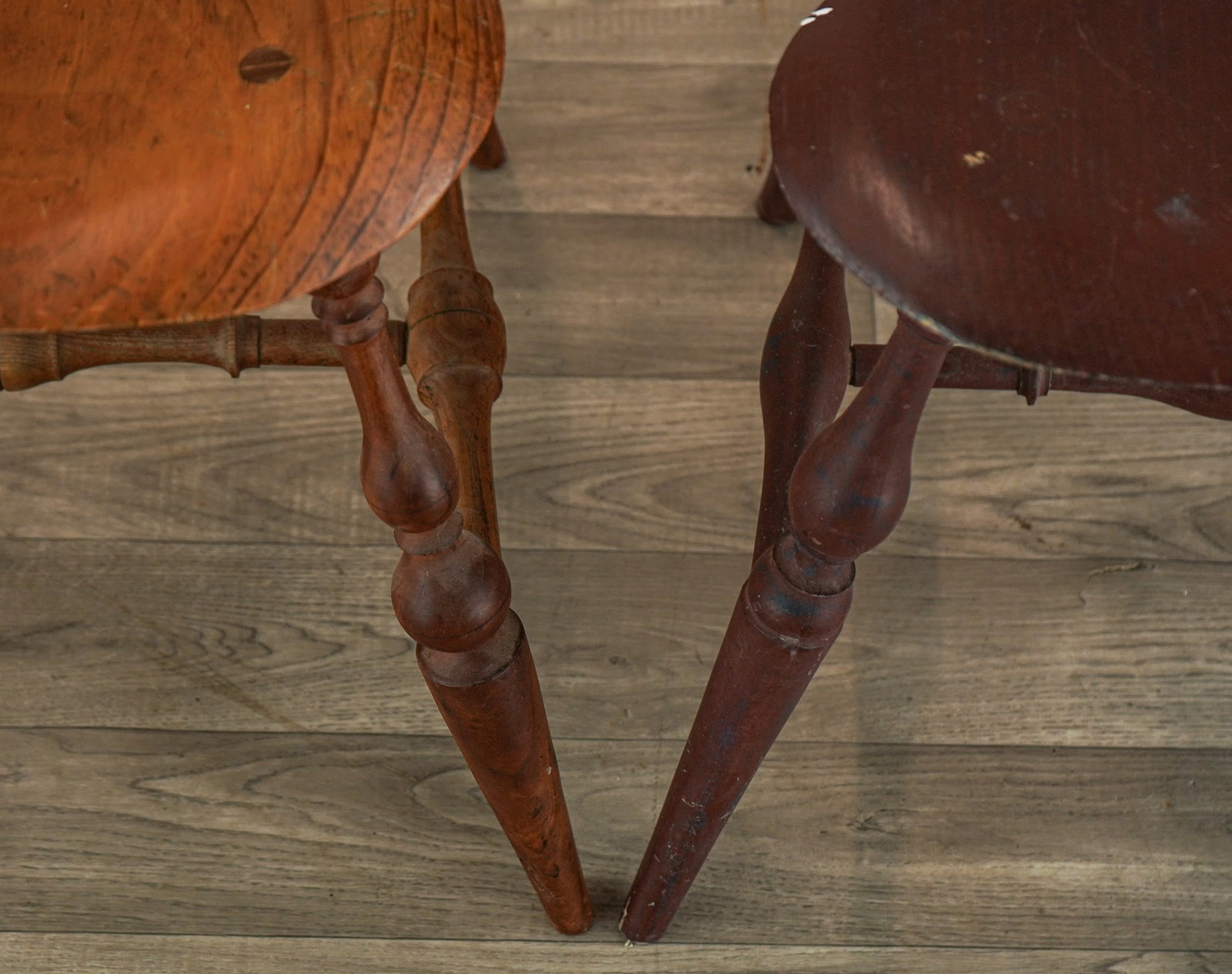 Four Benchmade Bow Back Windsor Side Chairs - 7