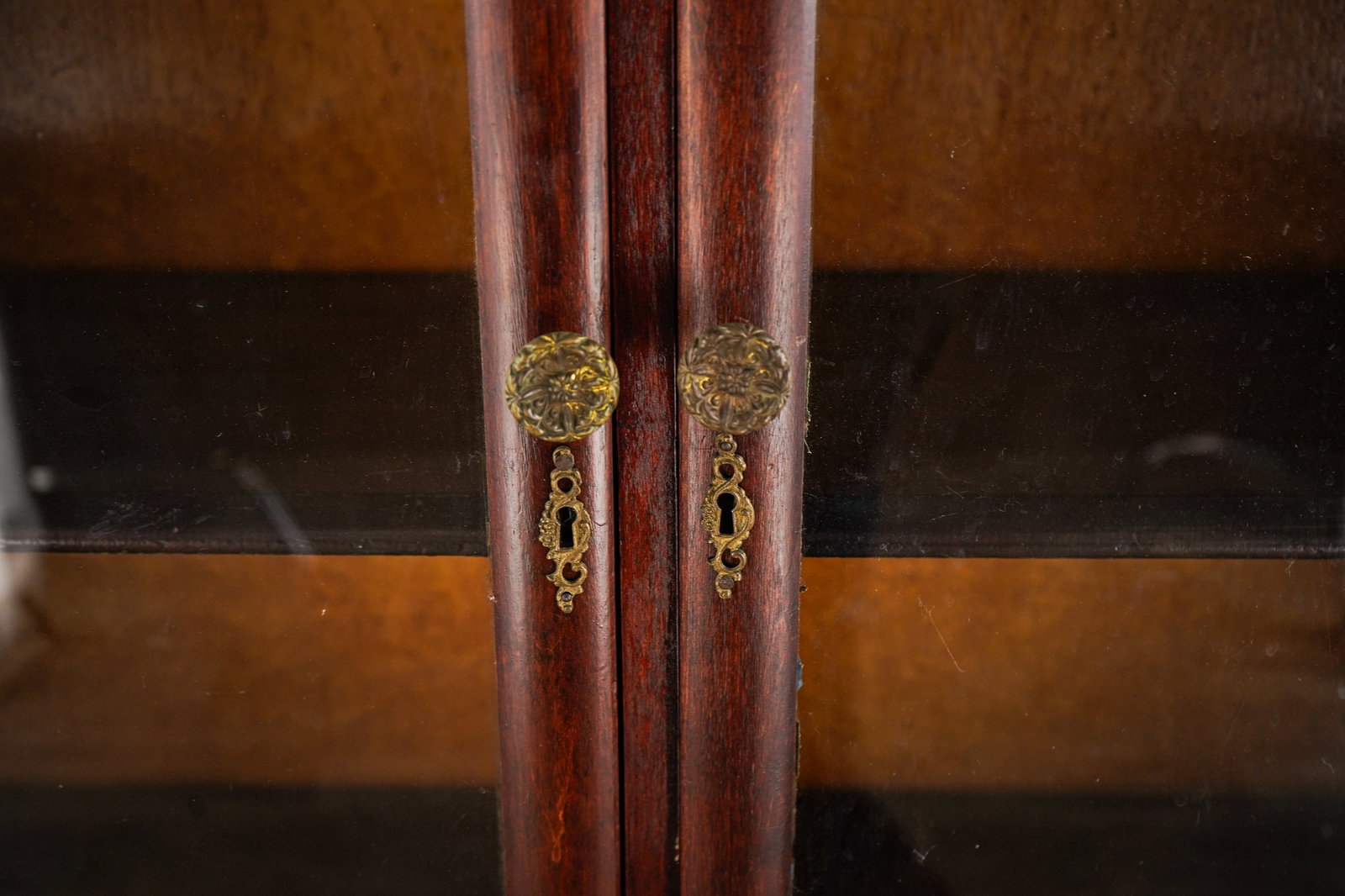 Early 20th c Double Door Bookcase - 3