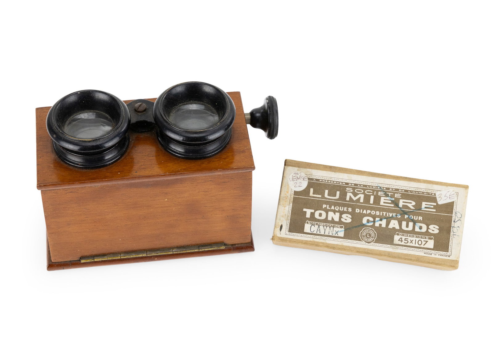45 x 107 Stereo Viewer & Views: Ca 1900 unmarked hand held 45 x 107 mm stereo viewer and box of 22 views of Venice, case 3" x 5 1/2" x 4 1/2"