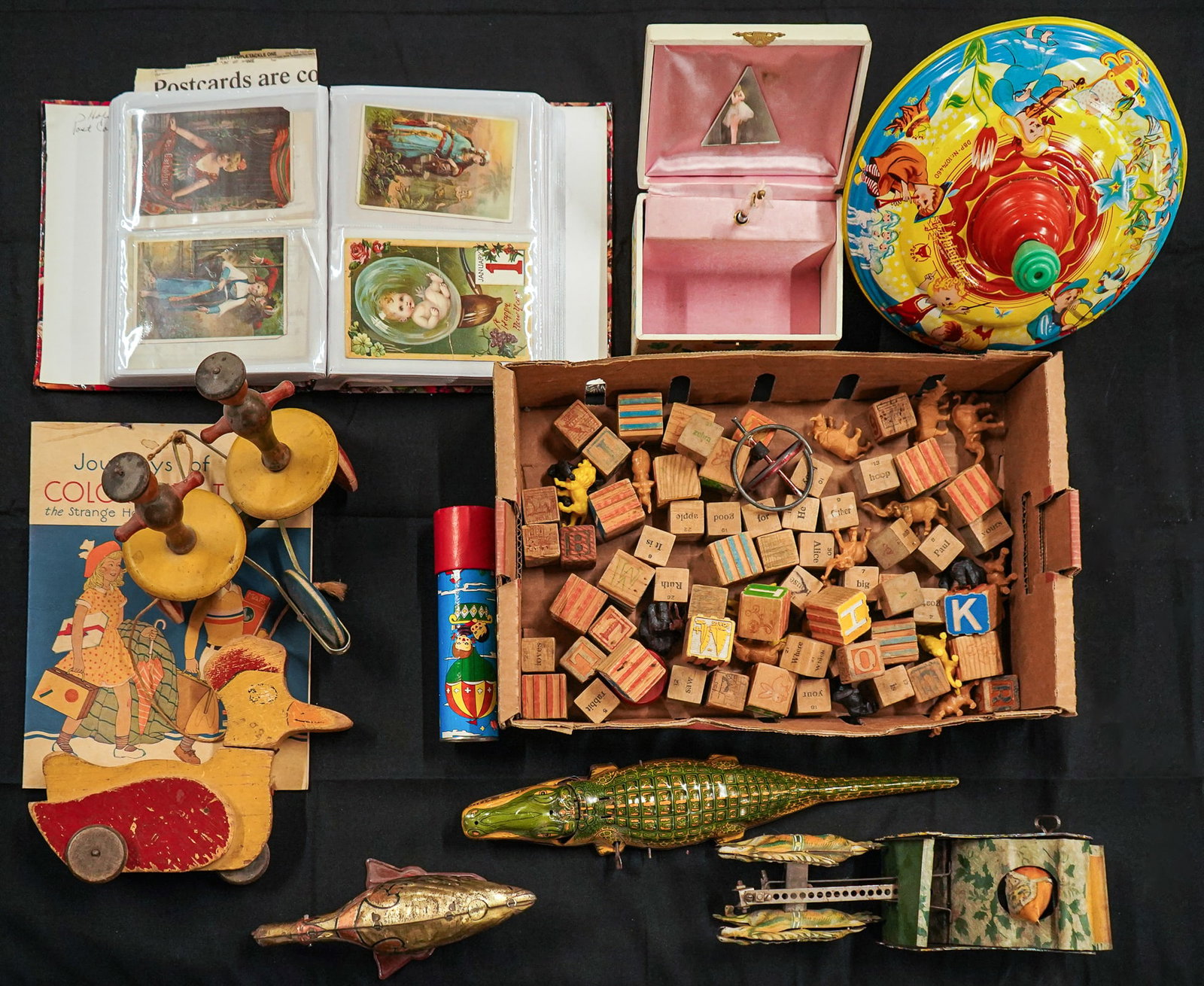 Tin Litho Toys, Vintage Postcards (1 of 1)