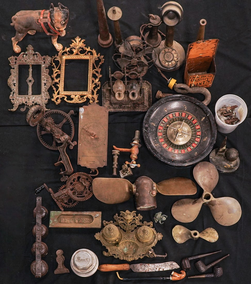 Cast Iron, Brass, Metal Collectibles (1 of 1)
