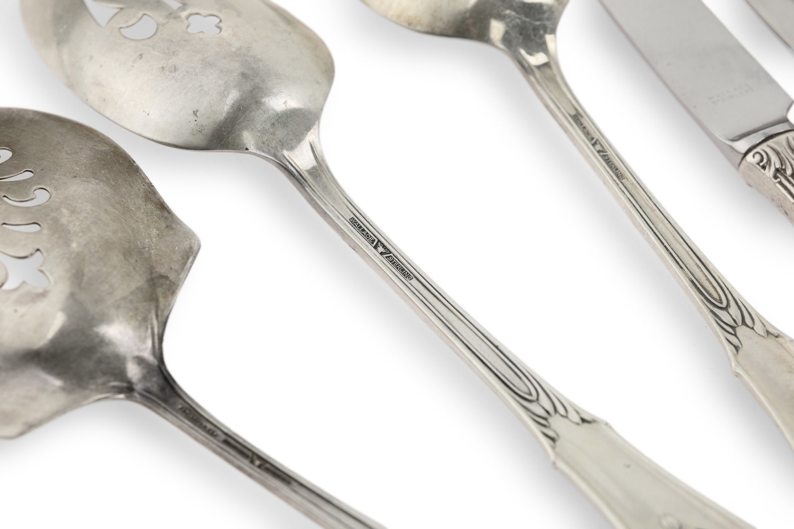 111 pcs. Wallace Rosepoint Sterling Flatware - 4