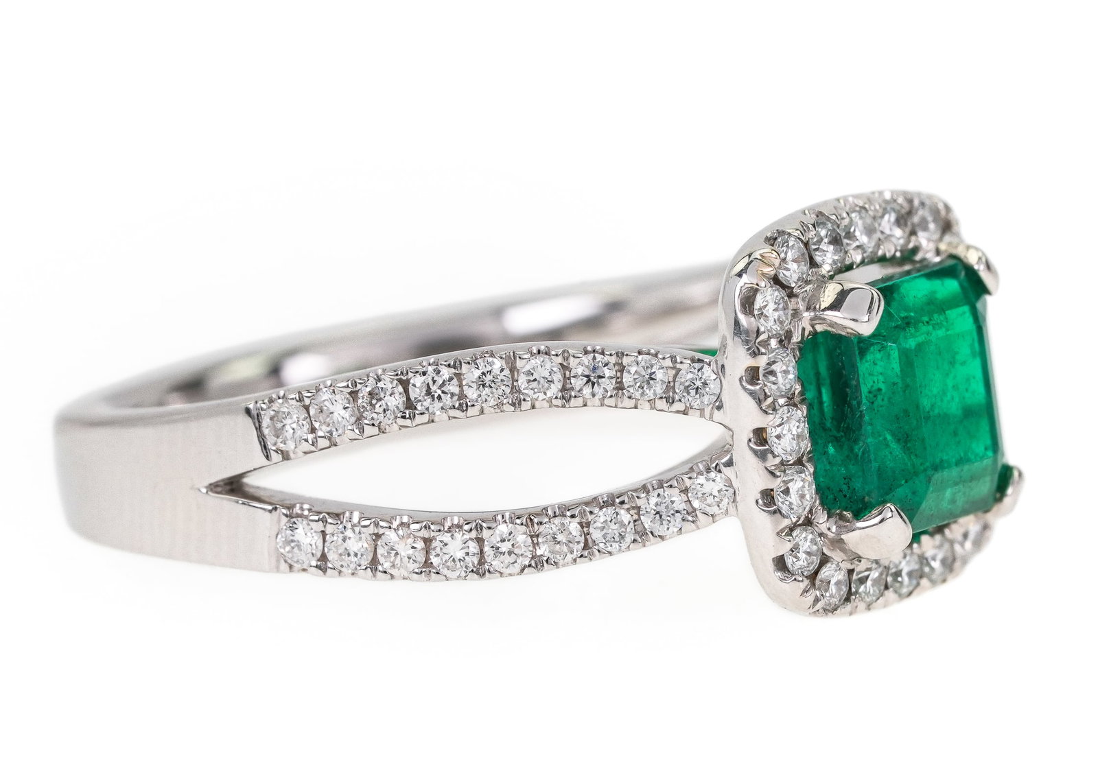 18k, Emerald, & Diamond Ring - 4