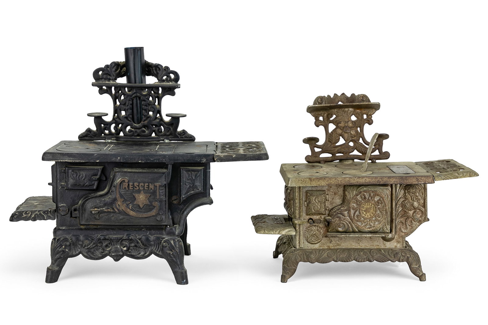 Home, Crescent Cast Iron Toy Stoves (1 of 8)